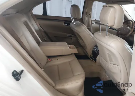 2010 Mercedes-Benz S 550 4Matic из США, поврежденный, VIN WDDNG8GB1AA352707